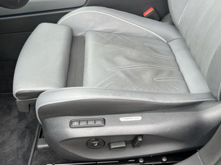 Volkswagen Passat Volkswagen Passat Variant 1.5 eTSI 150 pk Elegance Business Navigatie Panoramadak Trekhaak IQ Light Leder Elek Stoelen + Verwarming + Koeling + Massage 360 Camera Extra Getint Glas Vol Opties BTW Auto MHEV - afbeelding nr 40