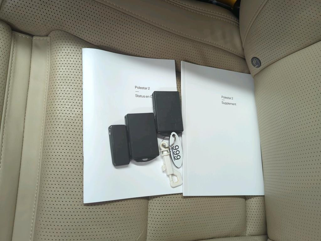 Hoofdafbeelding Polestar 2