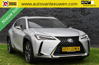 Lexus UX 250h Premium Edition LEDER/CAMERA/ACC/STOELVW/ETC.!