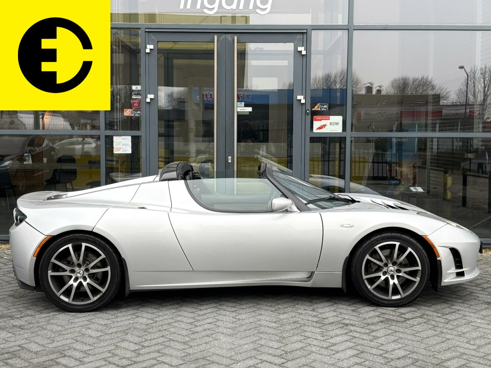 Hoofdafbeelding Tesla Roadster