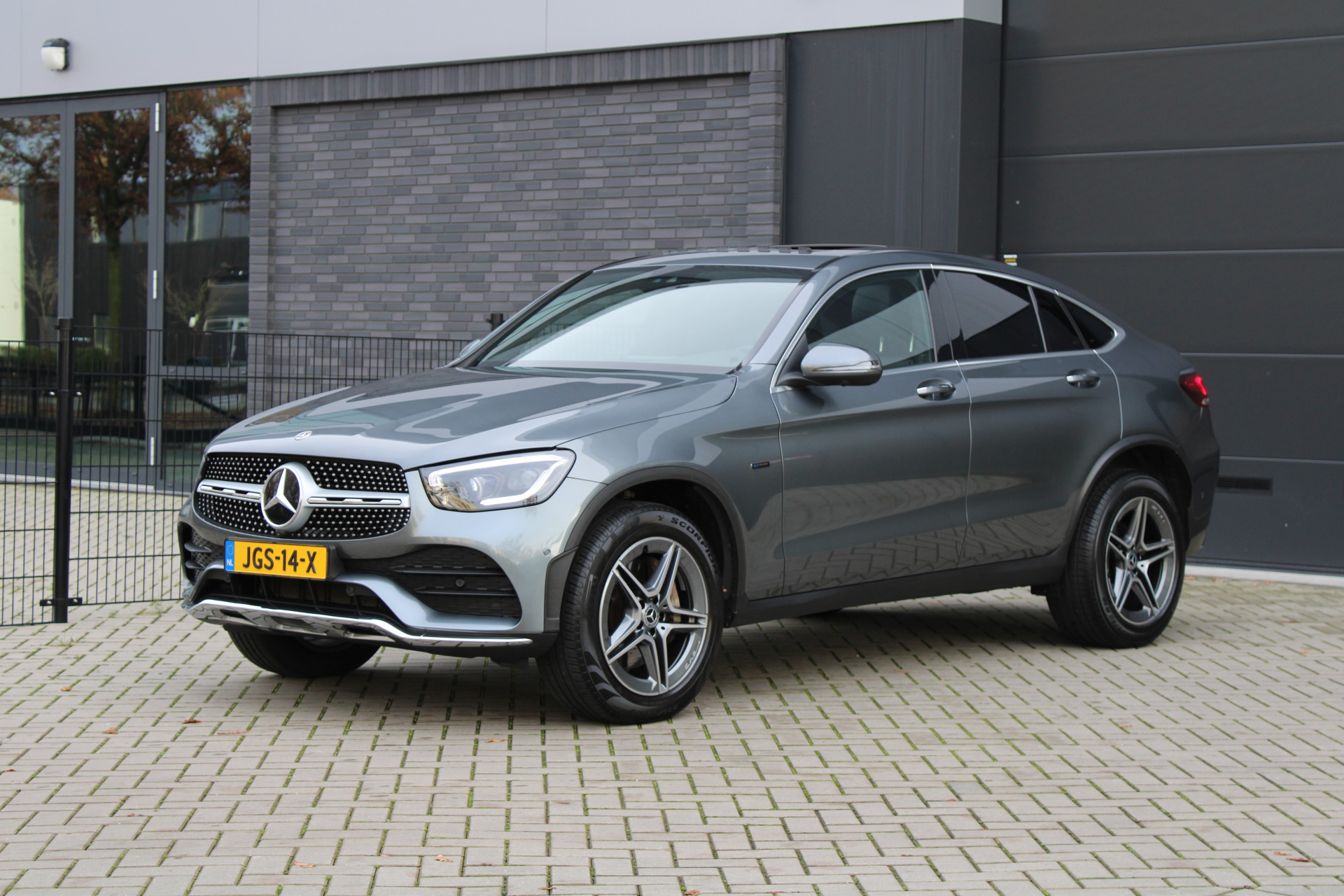 Hoofdafbeelding Mercedes-Benz GLC