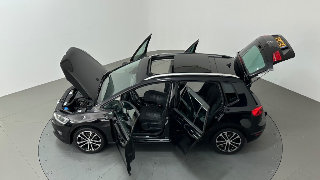 Hoofdafbeelding Volkswagen Golf Sportsvan
