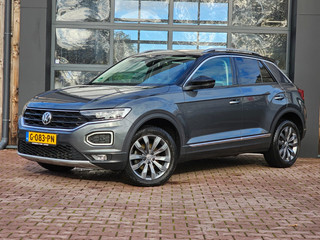 Volkswagen T-Roc 1.5 TSI Sport Business R | Automaat | Trekhaak | Lane Assist | Blind Spot | LED | Navi | ACC | PDC | Winterpakket | Virtual Cockpit  |