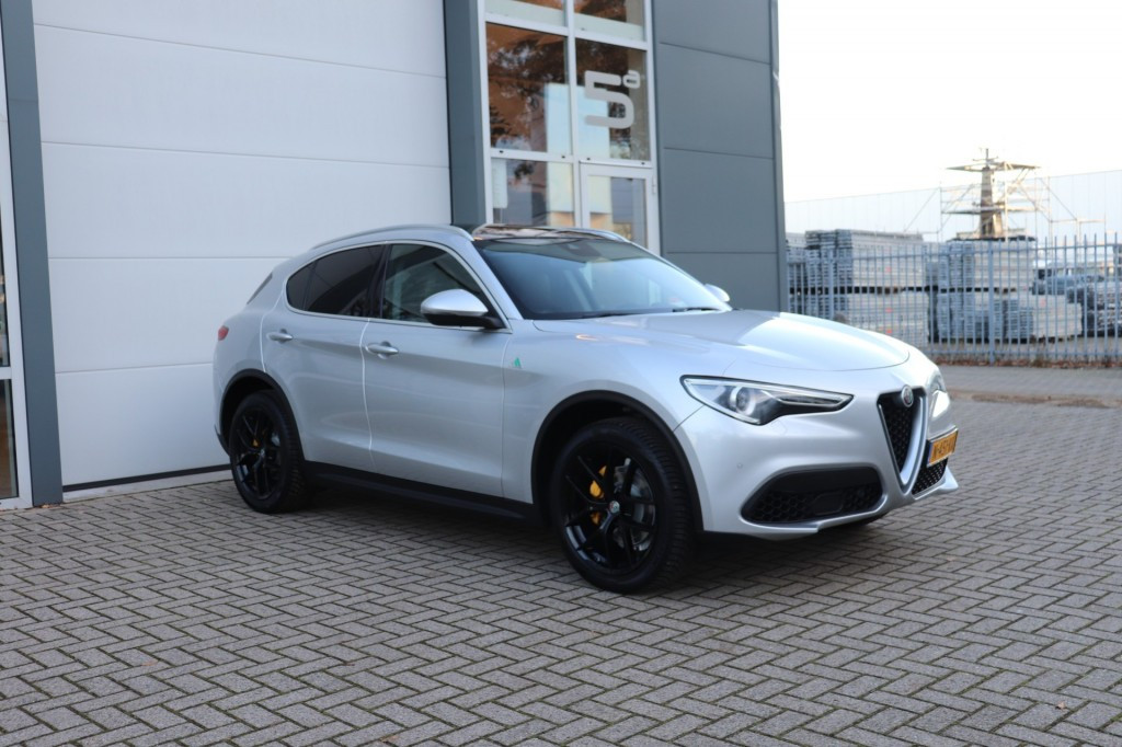 Hoofdafbeelding Alfa Romeo Stelvio