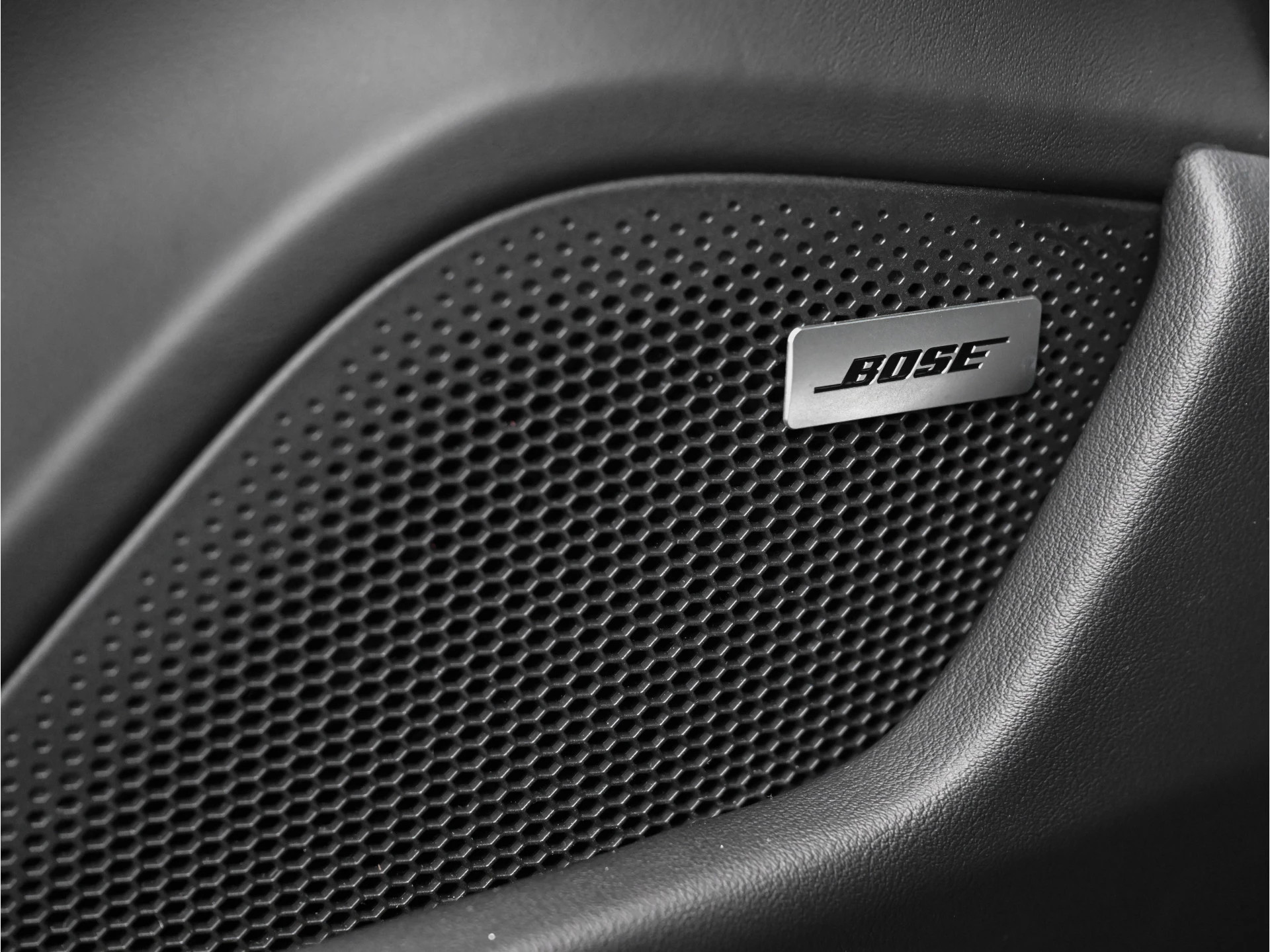 Hoofdafbeelding Porsche Taycan