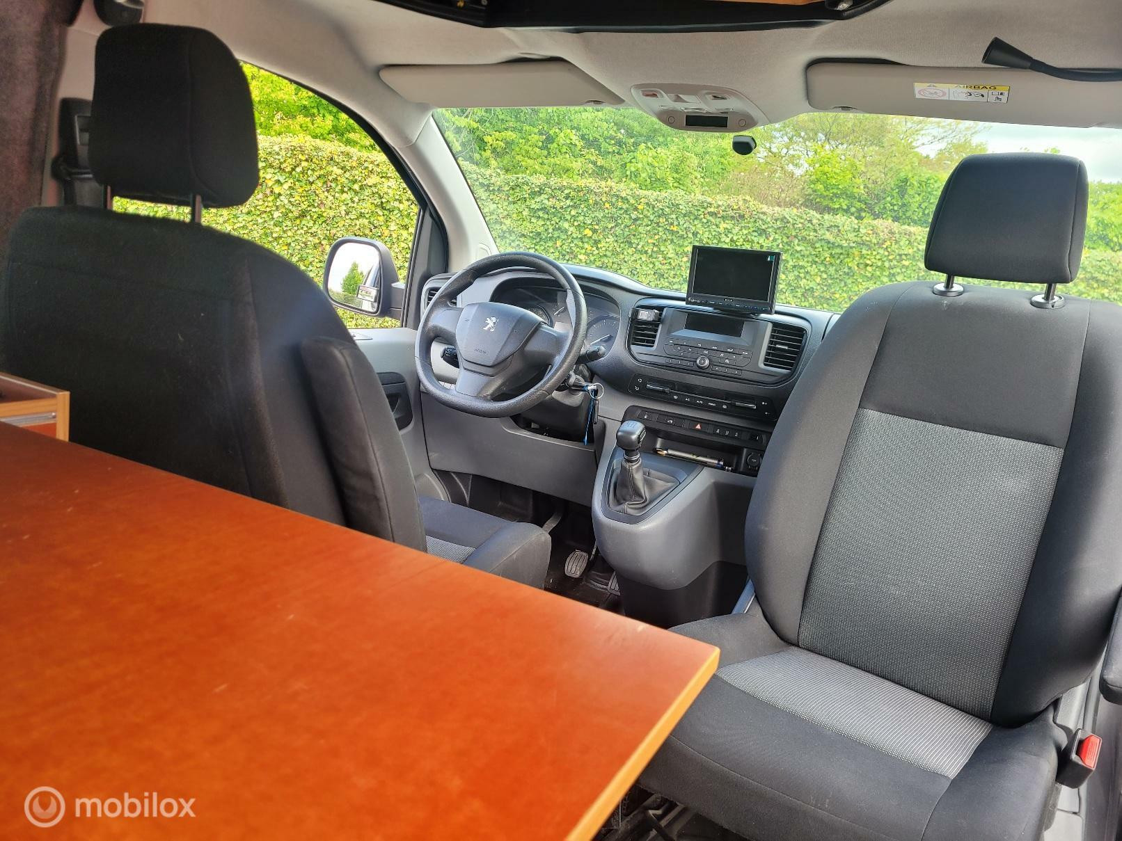 Hoofdafbeelding Peugeot buscamper