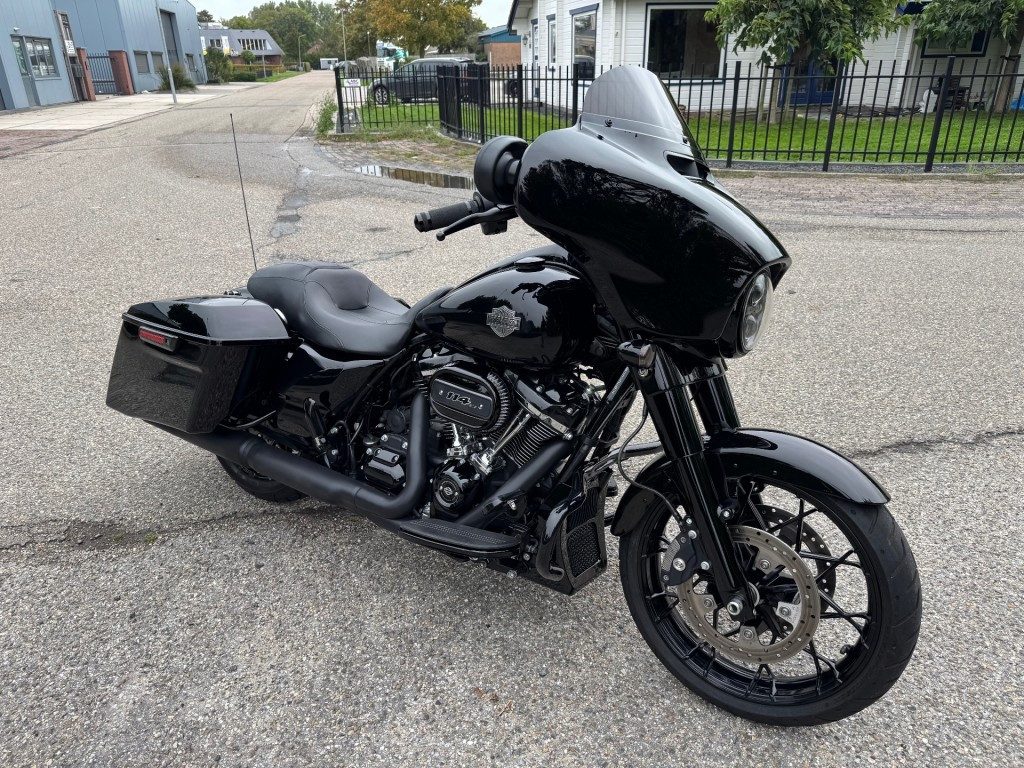 Hoofdafbeelding Harley-Davidson Street Glide