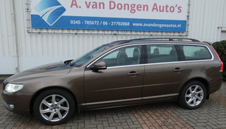 Hoofdafbeelding Volvo V70 Volvo V70 1.6 T4 SUMMUM Automaat,Xenon,Navi,Trhaak,APK 29-10-26