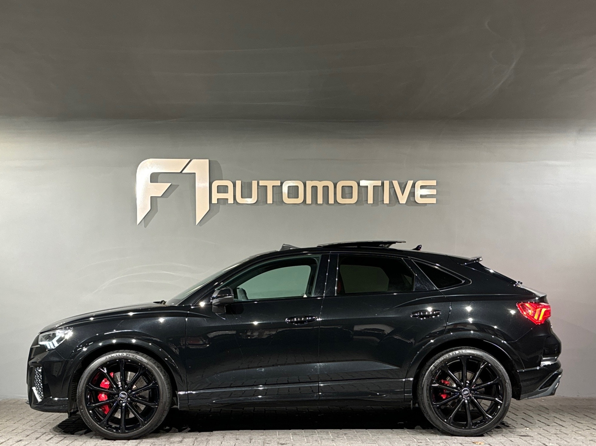 Hoofdafbeelding Audi RSQ3