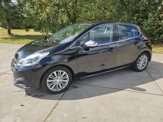 Peugeot 208 1.6 Navi & Trekhaak