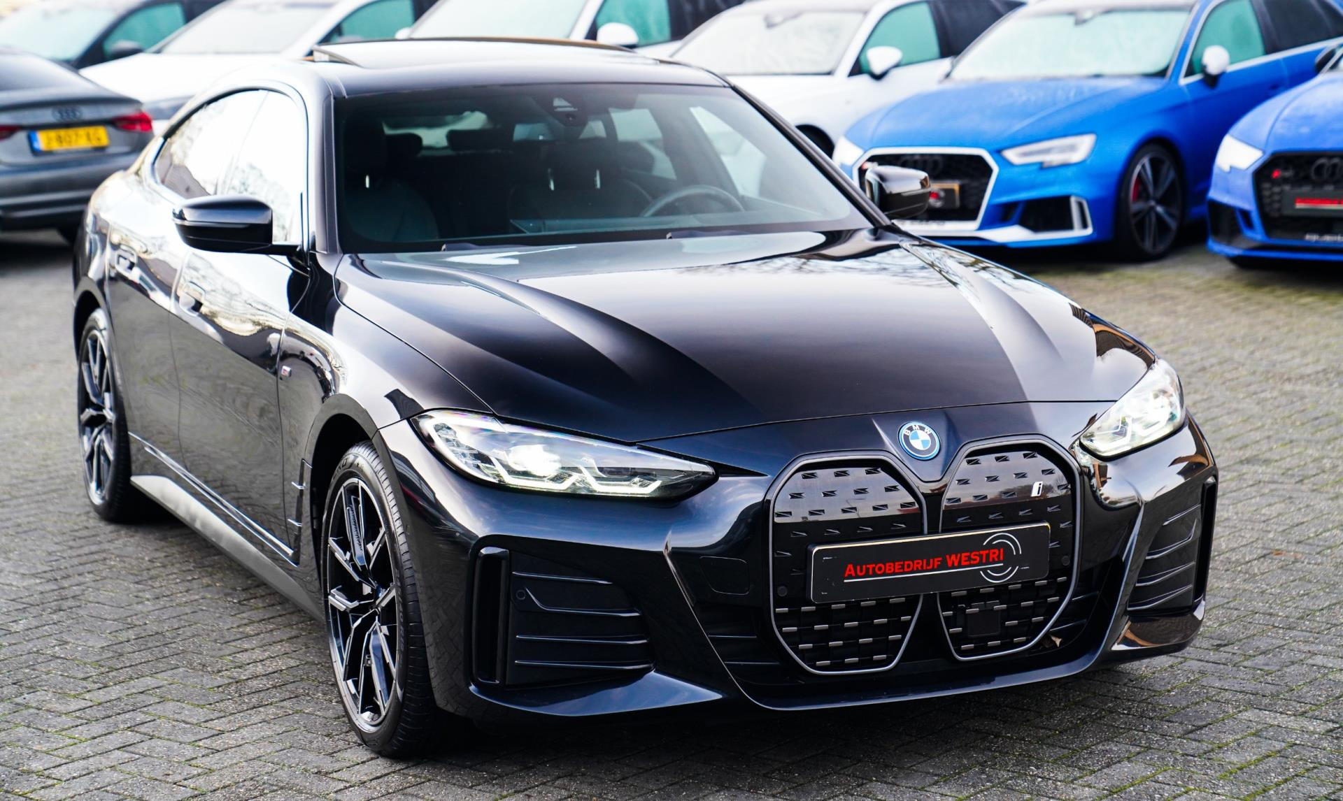 Hoofdafbeelding BMW i4