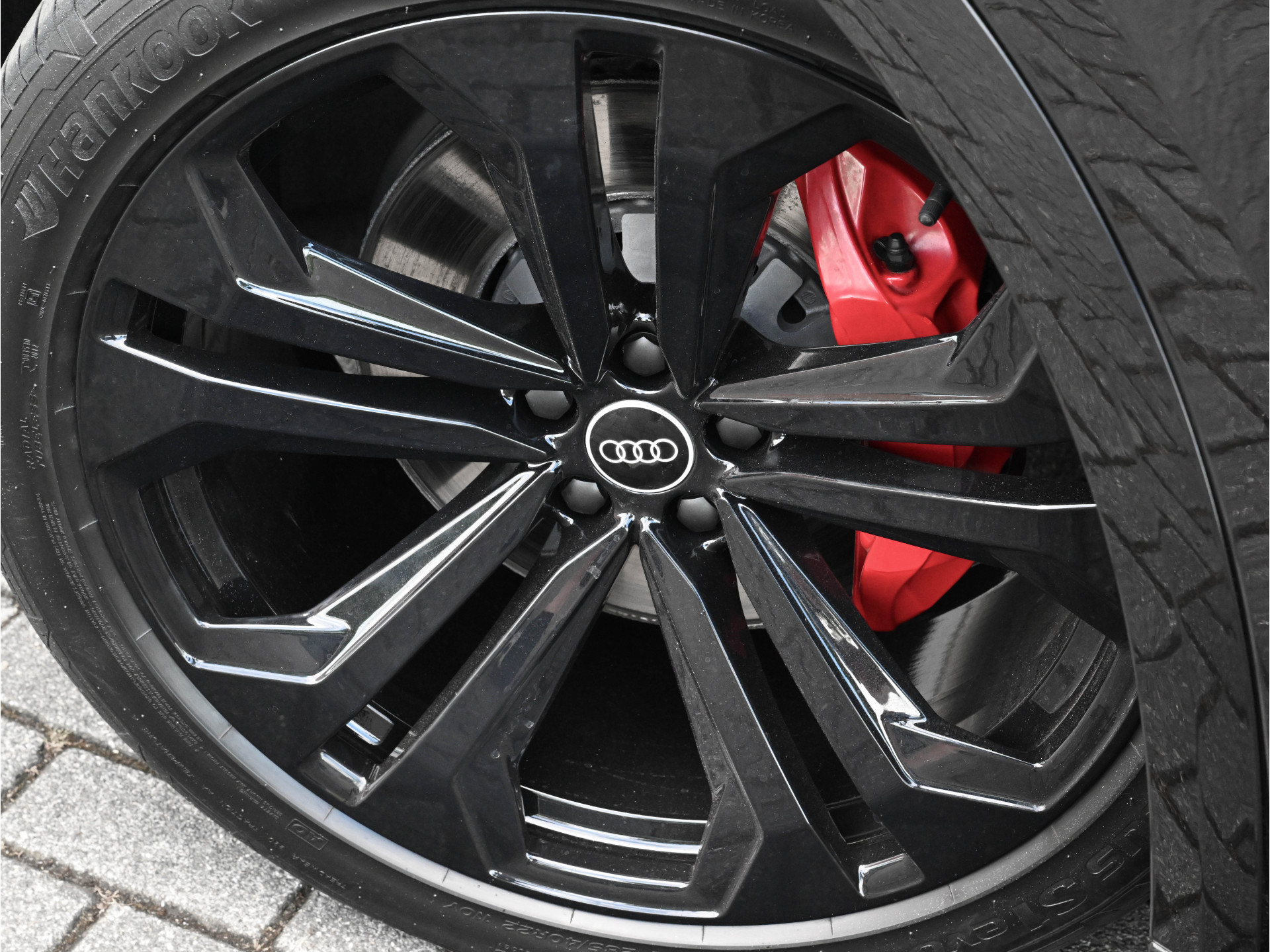 Hoofdafbeelding Audi Q8