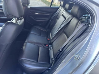 Mazda 3 Mazda 3 2.0 e-SkyActiv-X M Hybrid 180 Luxury *ALL-IN PRIJS* - afbeelding nr 12