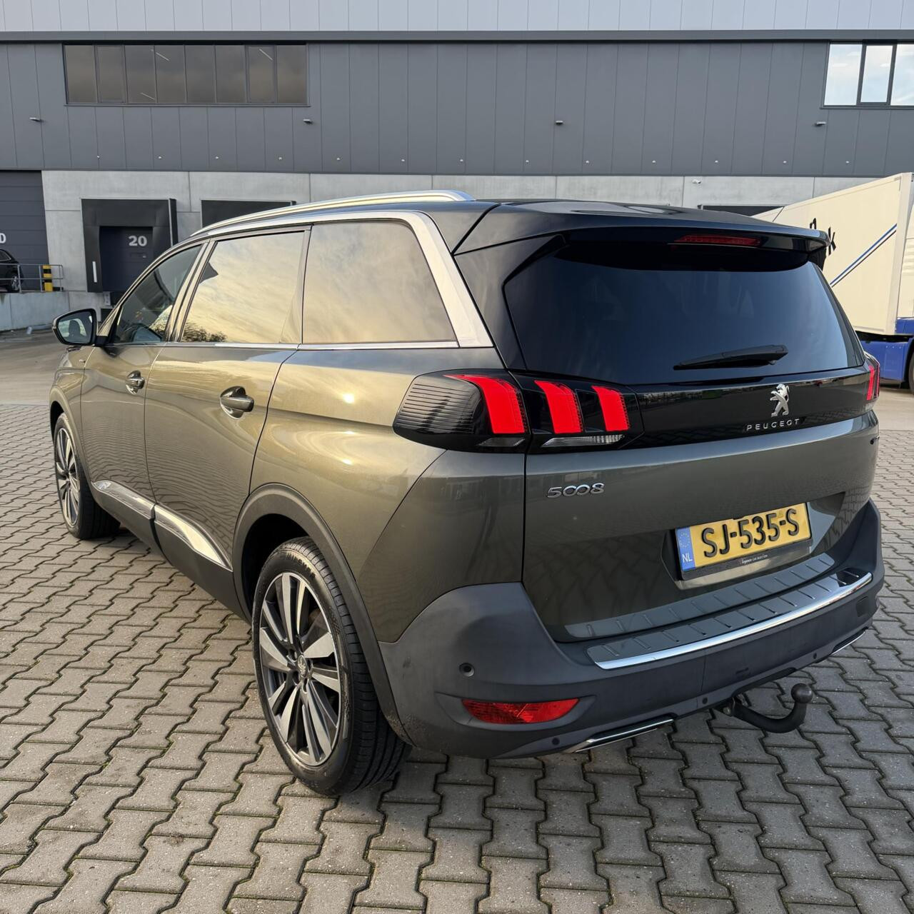 Hoofdafbeelding Peugeot 5008