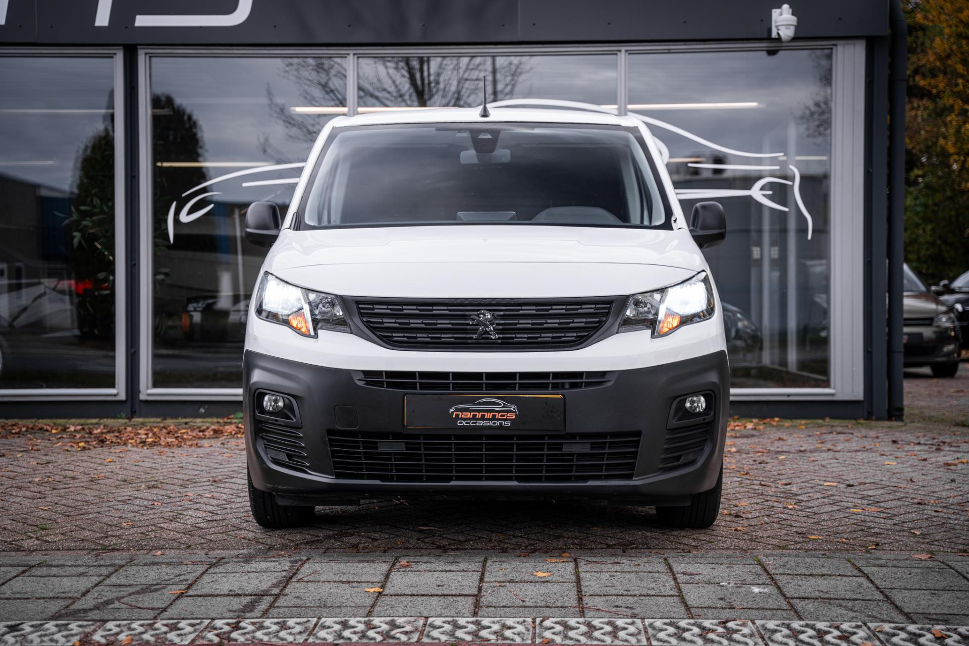 Hoofdafbeelding Peugeot Partner