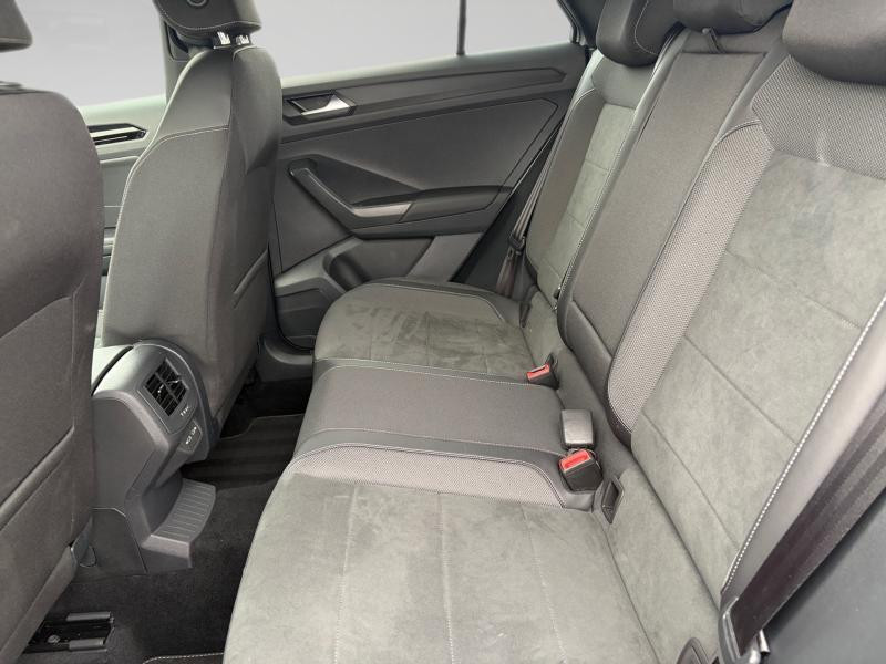 Volkswagen-T-Roc-image-10