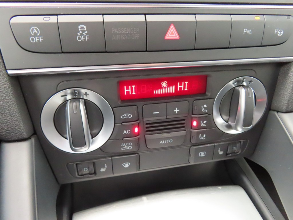 Hoofdafbeelding Audi Cabriolet