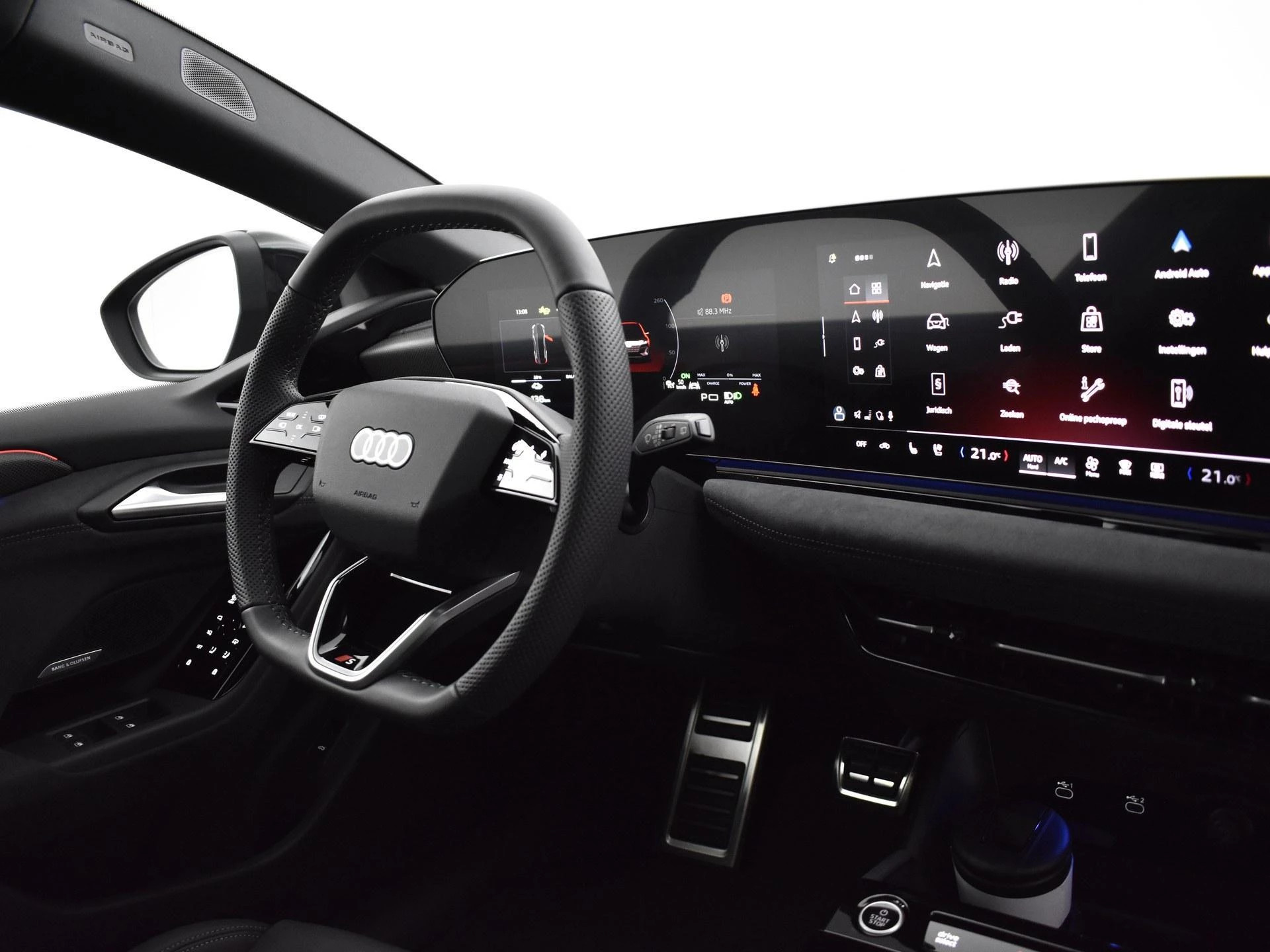 Hoofdafbeelding Audi A6 Avant e-tron