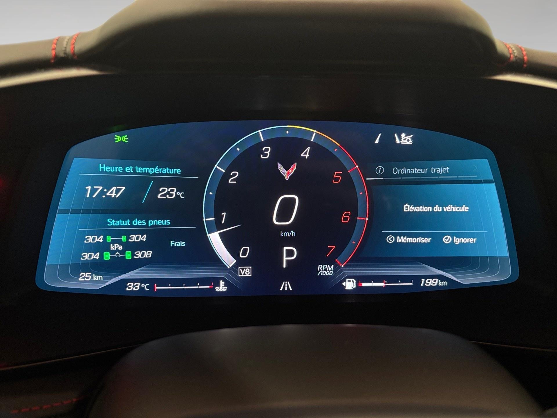 Chevrolet-Corvette-image-13