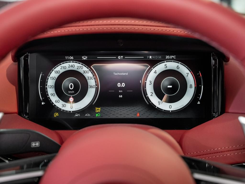 Aston Martin-DB12-image-5