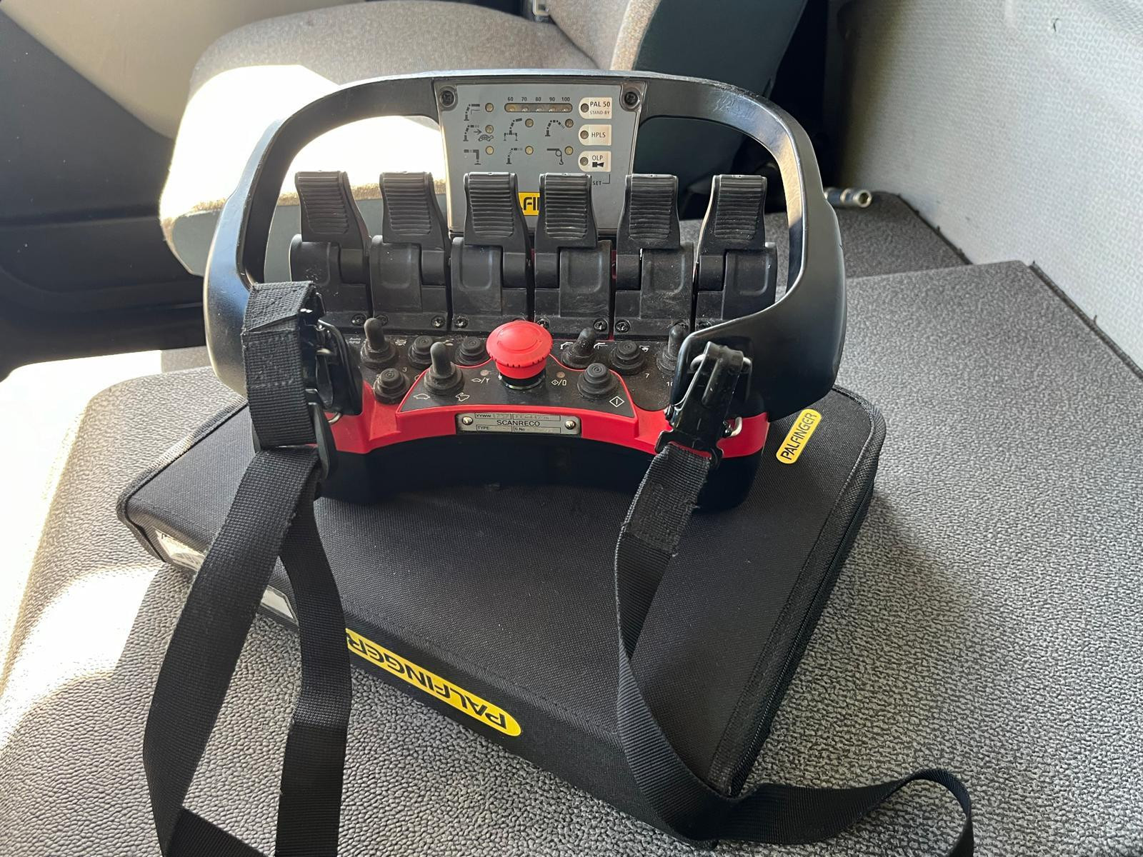 Hoofdafbeelding Volvo FE 280 6x2  Palfinger PK18002