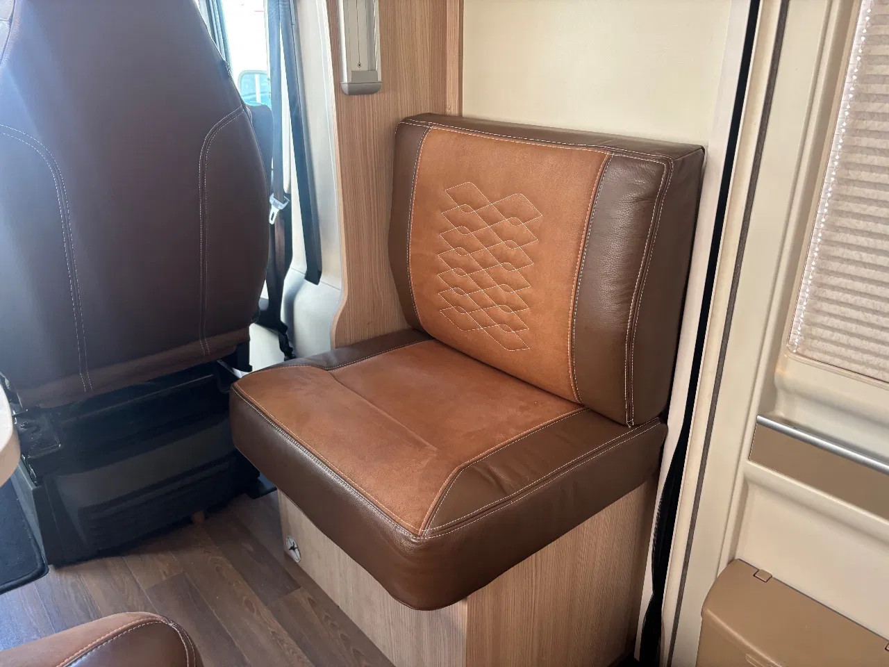 Hoofdafbeelding Bürstner BT7342 30 EDITION IXEO TIME IT734 Camper