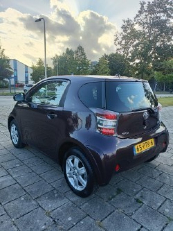 Hoofdafbeelding Toyota iQ