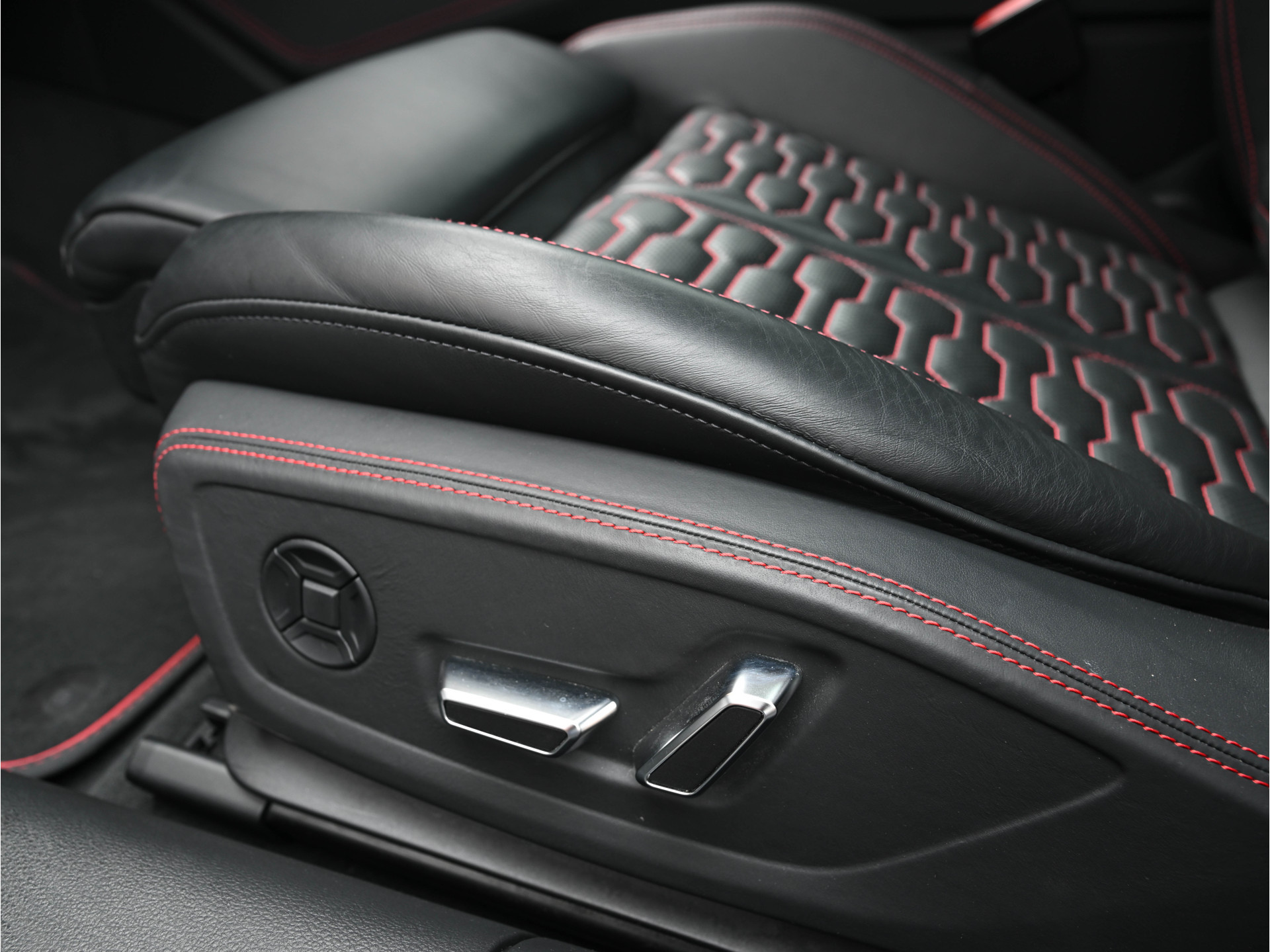 Hoofdafbeelding Audi RS6