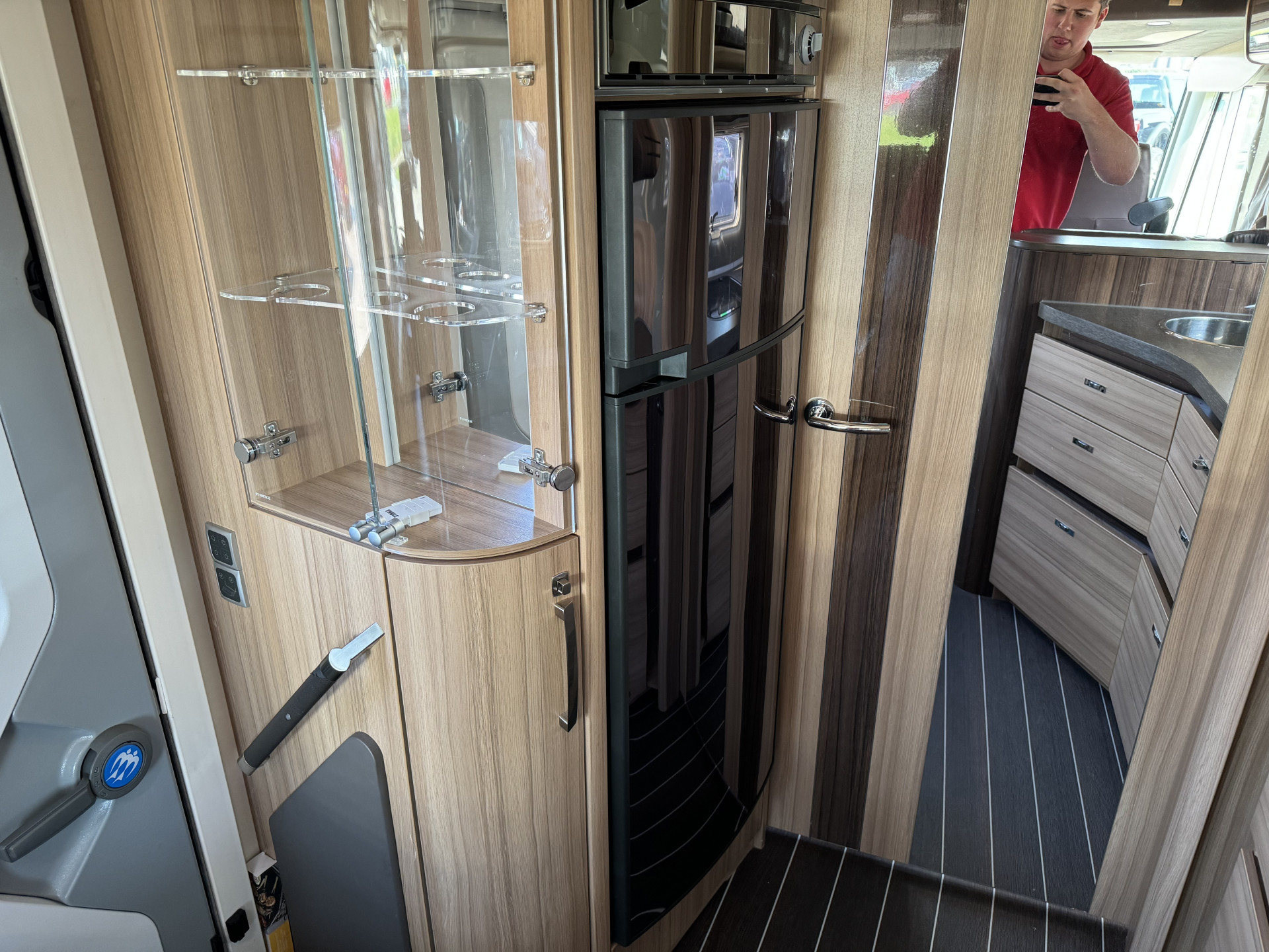 Hoofdafbeelding Knaus R03