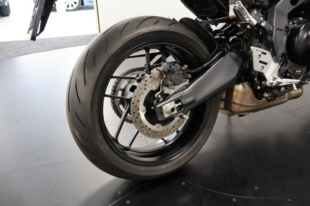 Hoofdafbeelding Yamaha MT 09