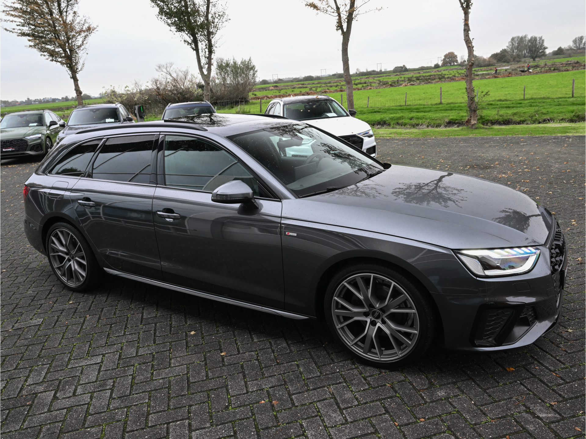 Hoofdafbeelding Audi A4
