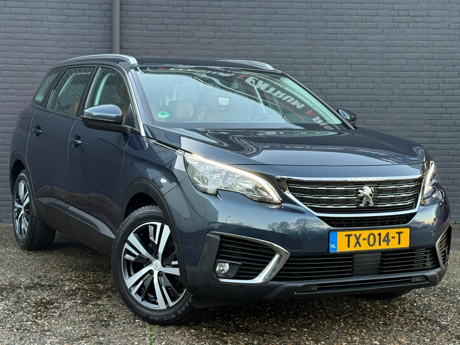 Hoofdafbeelding Peugeot 5008