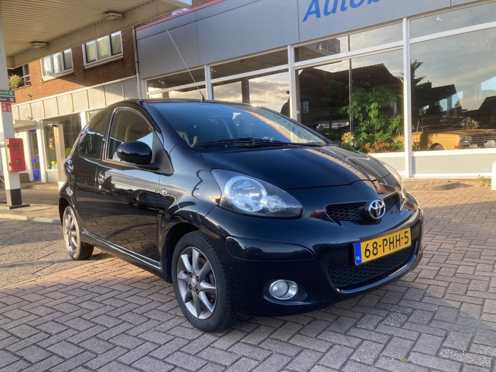 Hoofdafbeelding Toyota Aygo