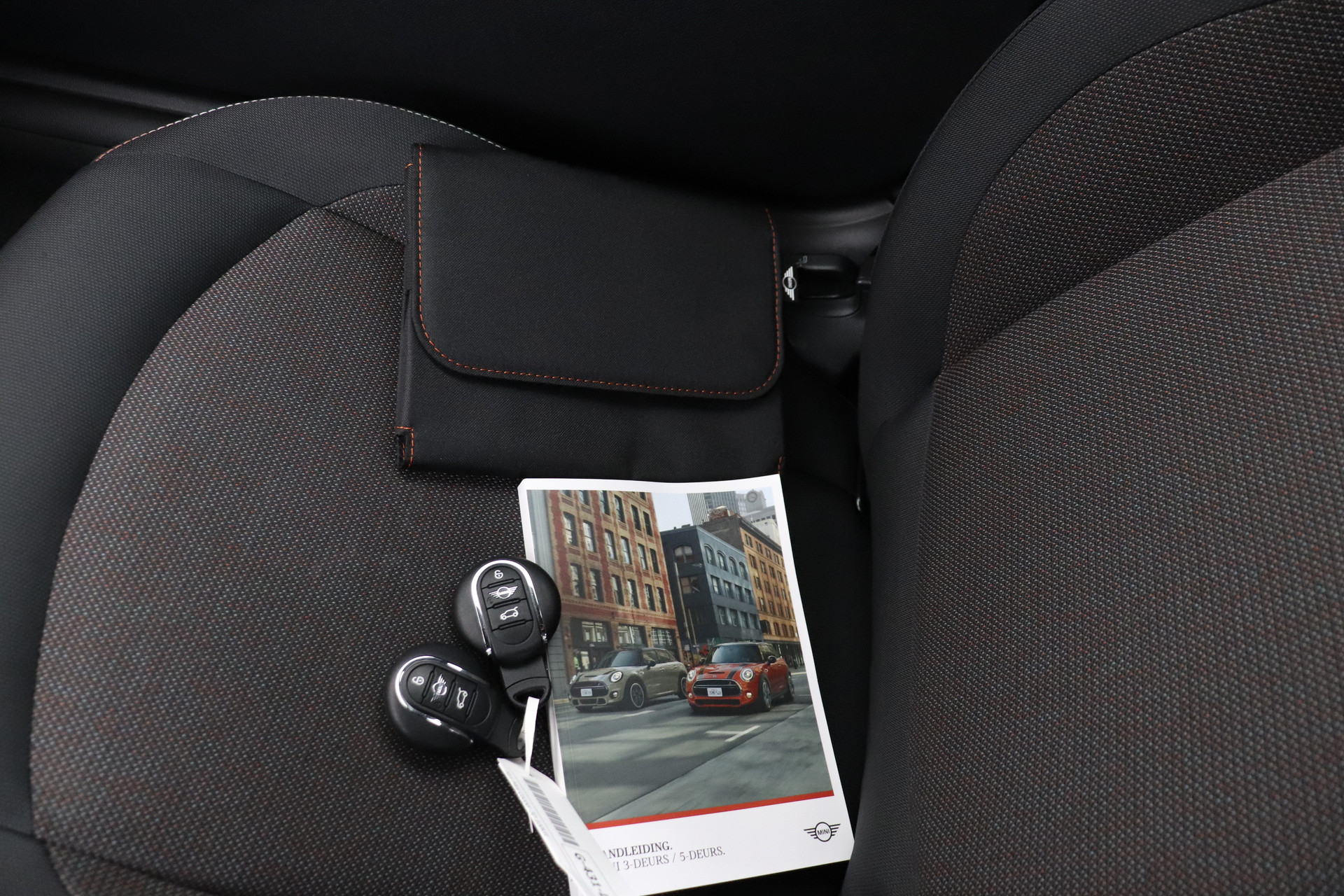 Hoofdafbeelding MINI Cooper