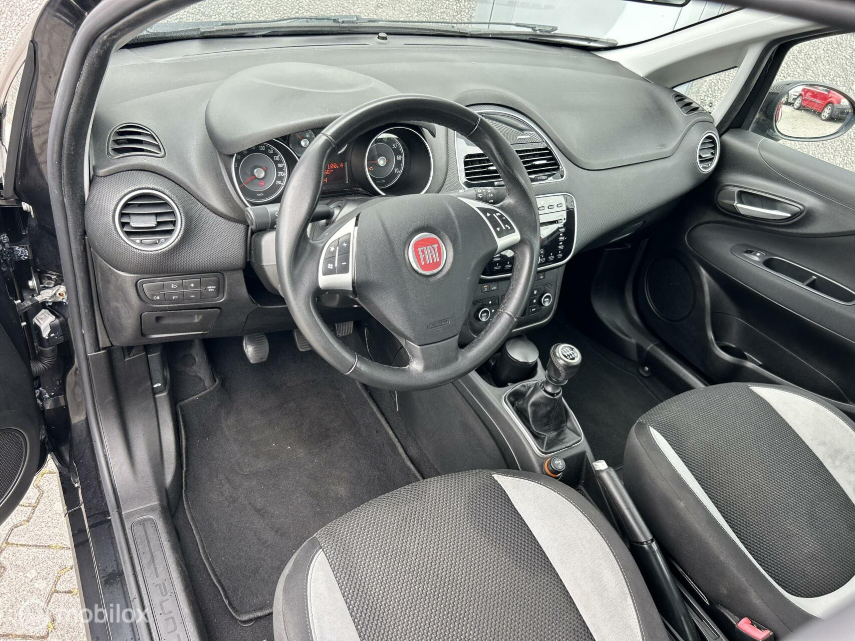 Hoofdafbeelding Fiat Punto