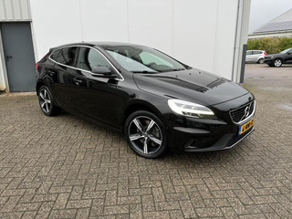 Volvo V40 T3 Polar+ Sport|Pano|17"|