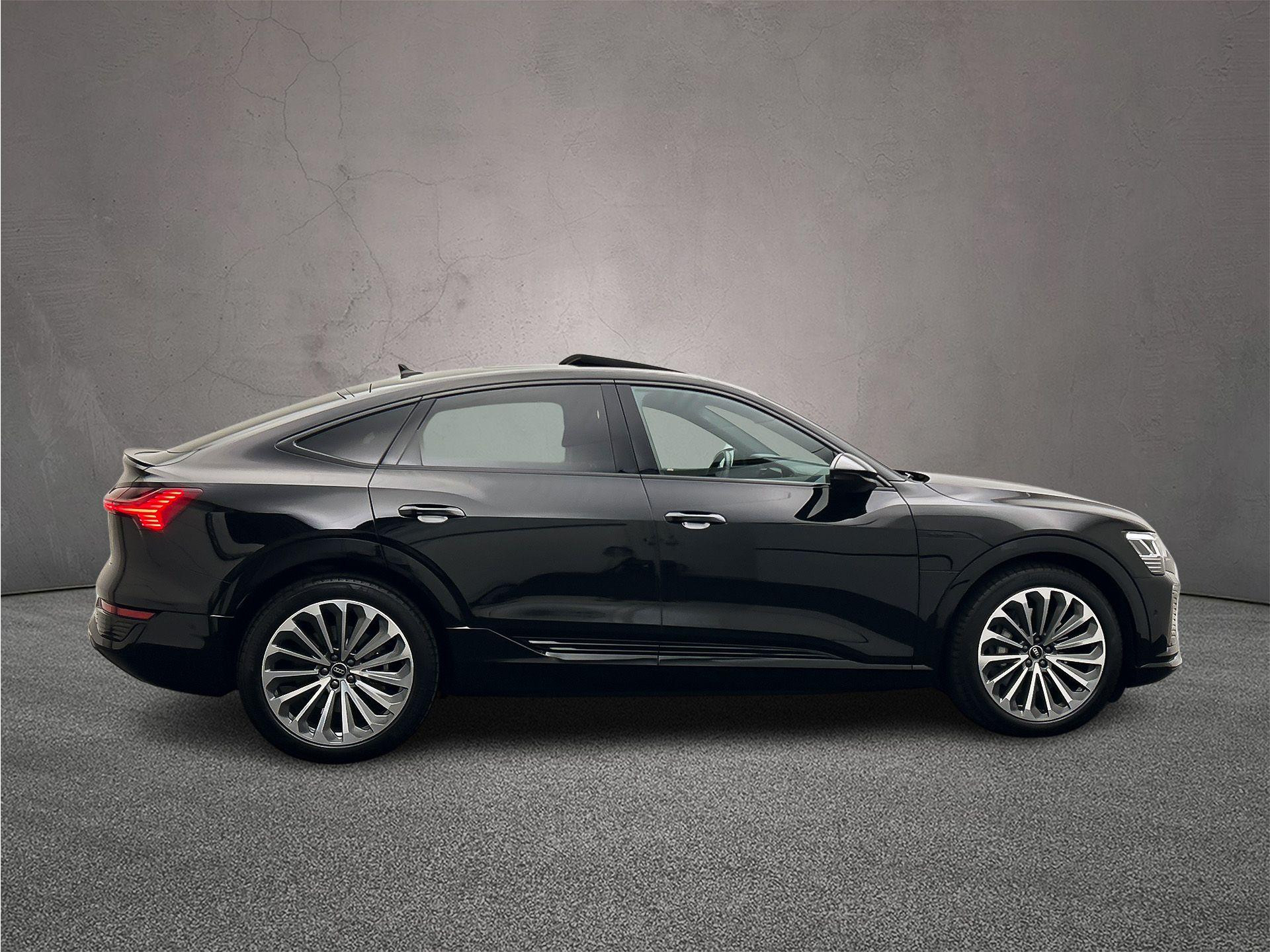 Hoofdafbeelding Audi Q8 Sportback e-tron