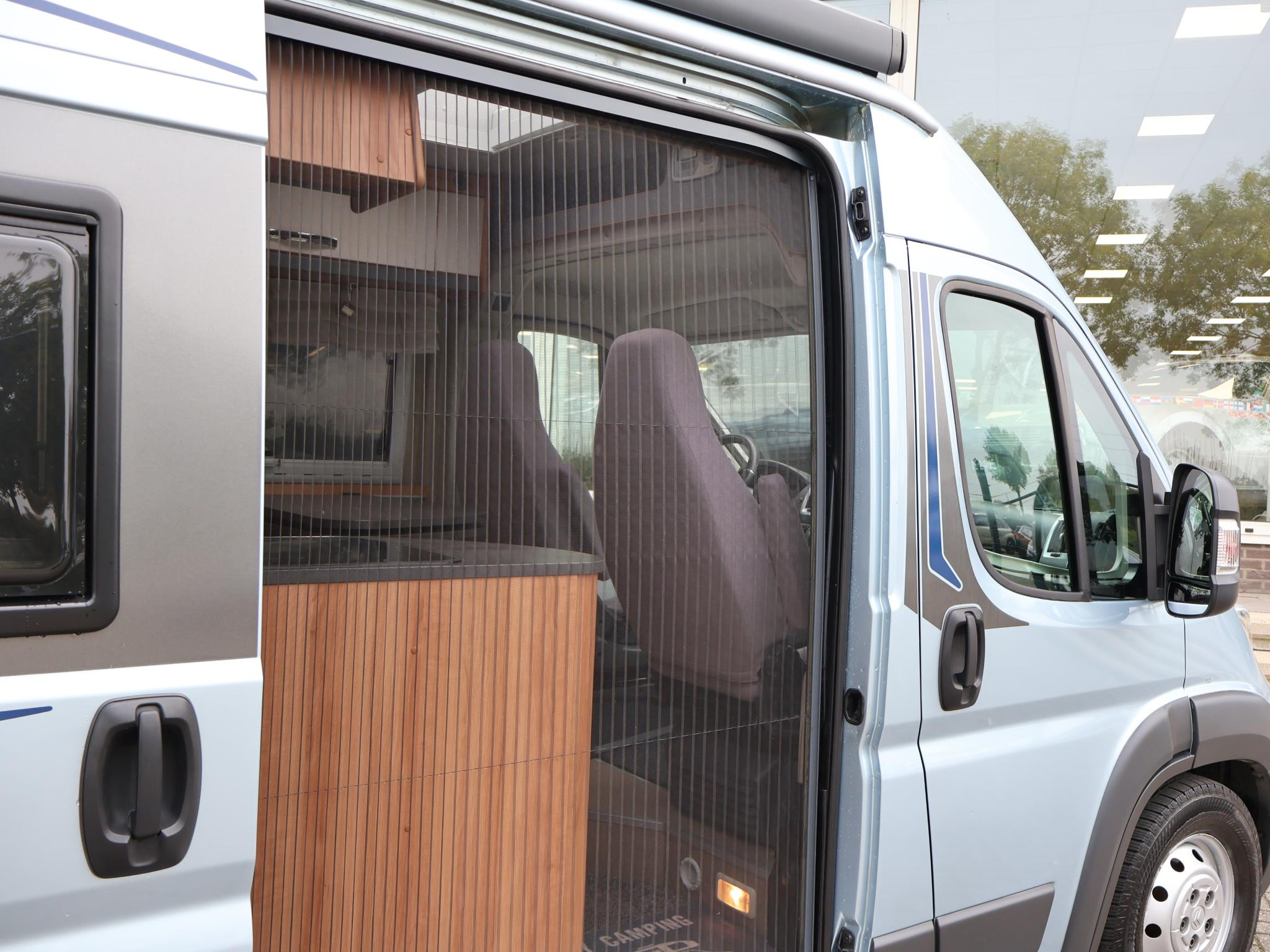 Hoofdafbeelding Pössl Summit 640