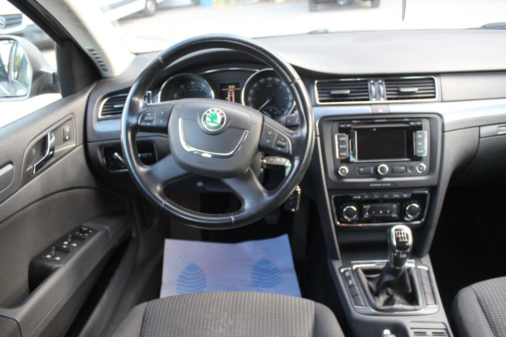 Hoofdafbeelding Škoda Superb