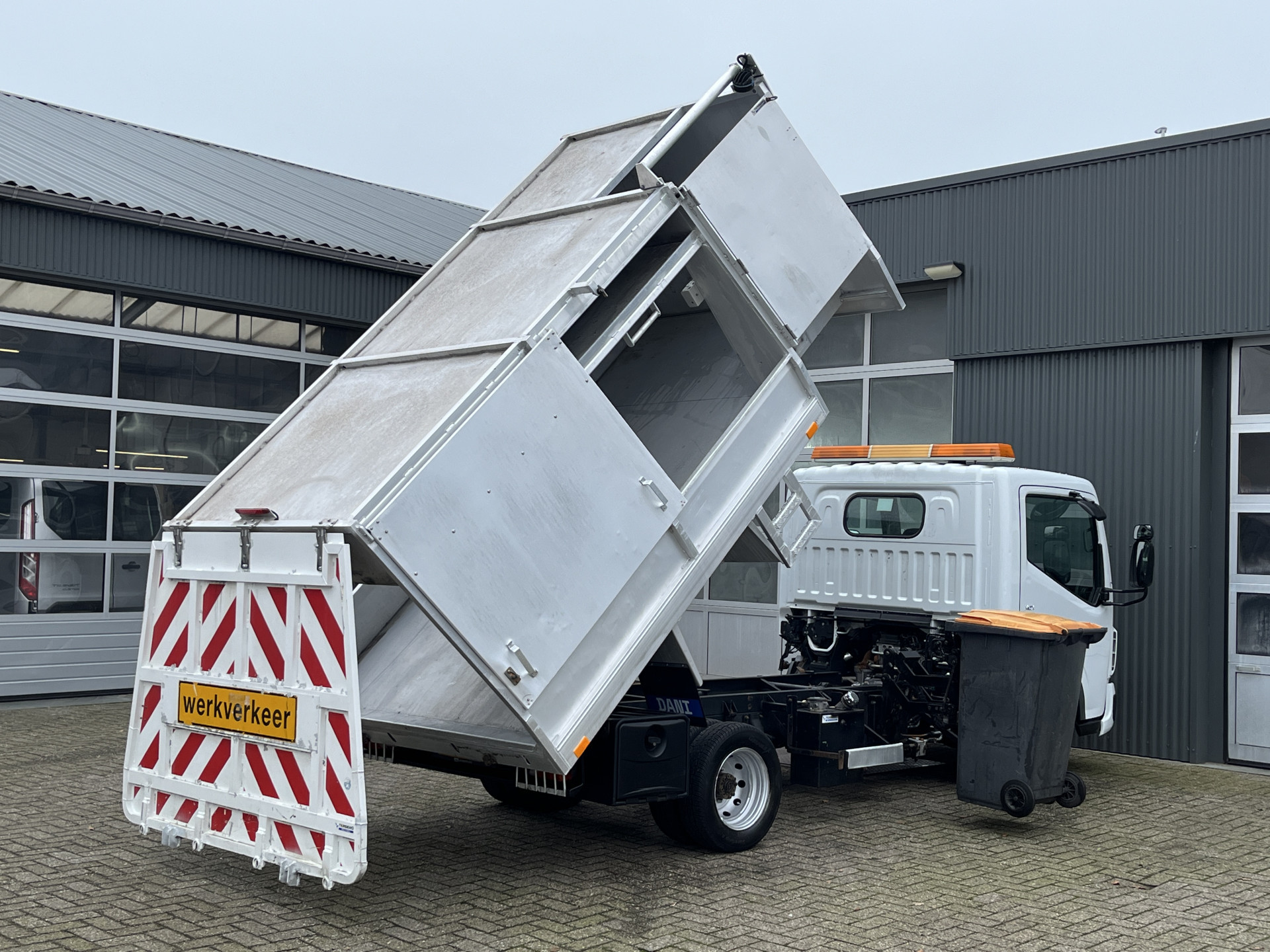 Hoofdafbeelding Renault Maxity