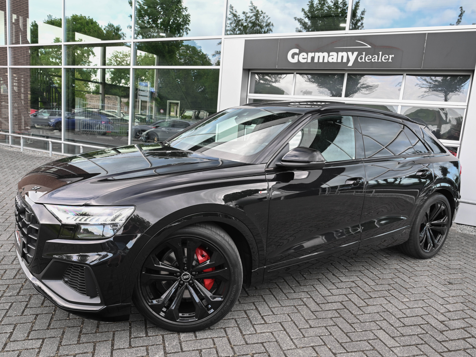 Hoofdafbeelding Audi Q8