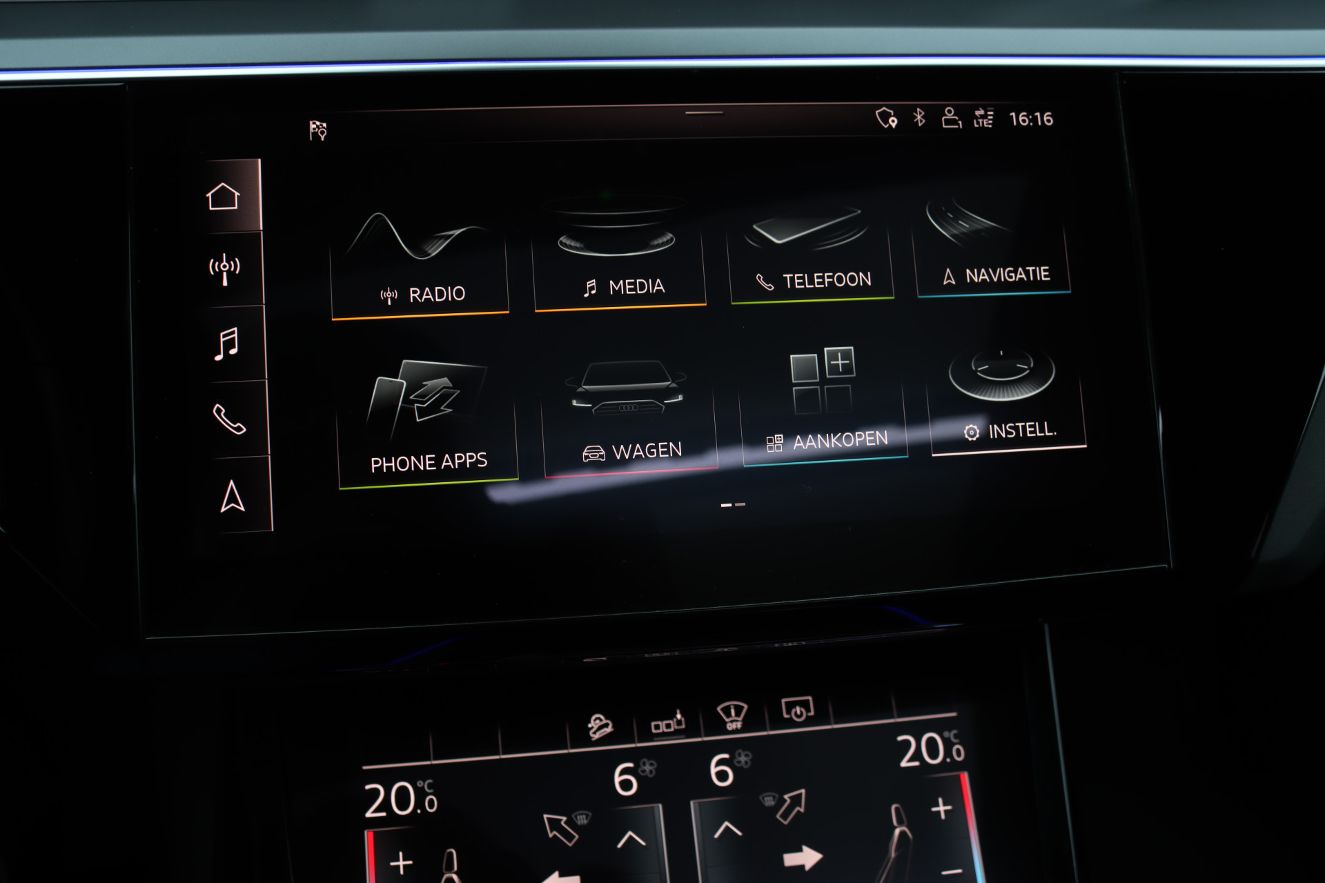 Hoofdafbeelding Audi e-tron