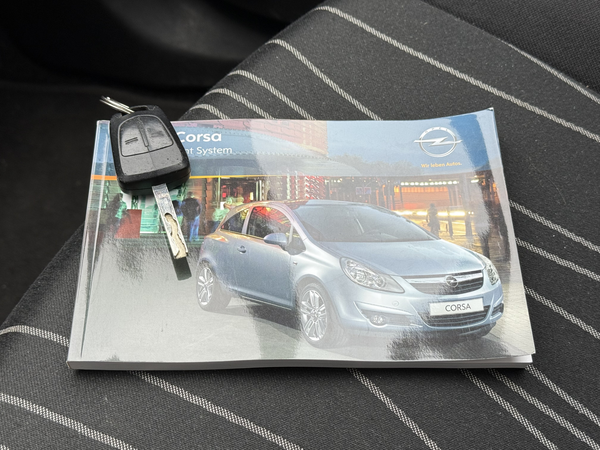 Hoofdafbeelding Opel Corsa