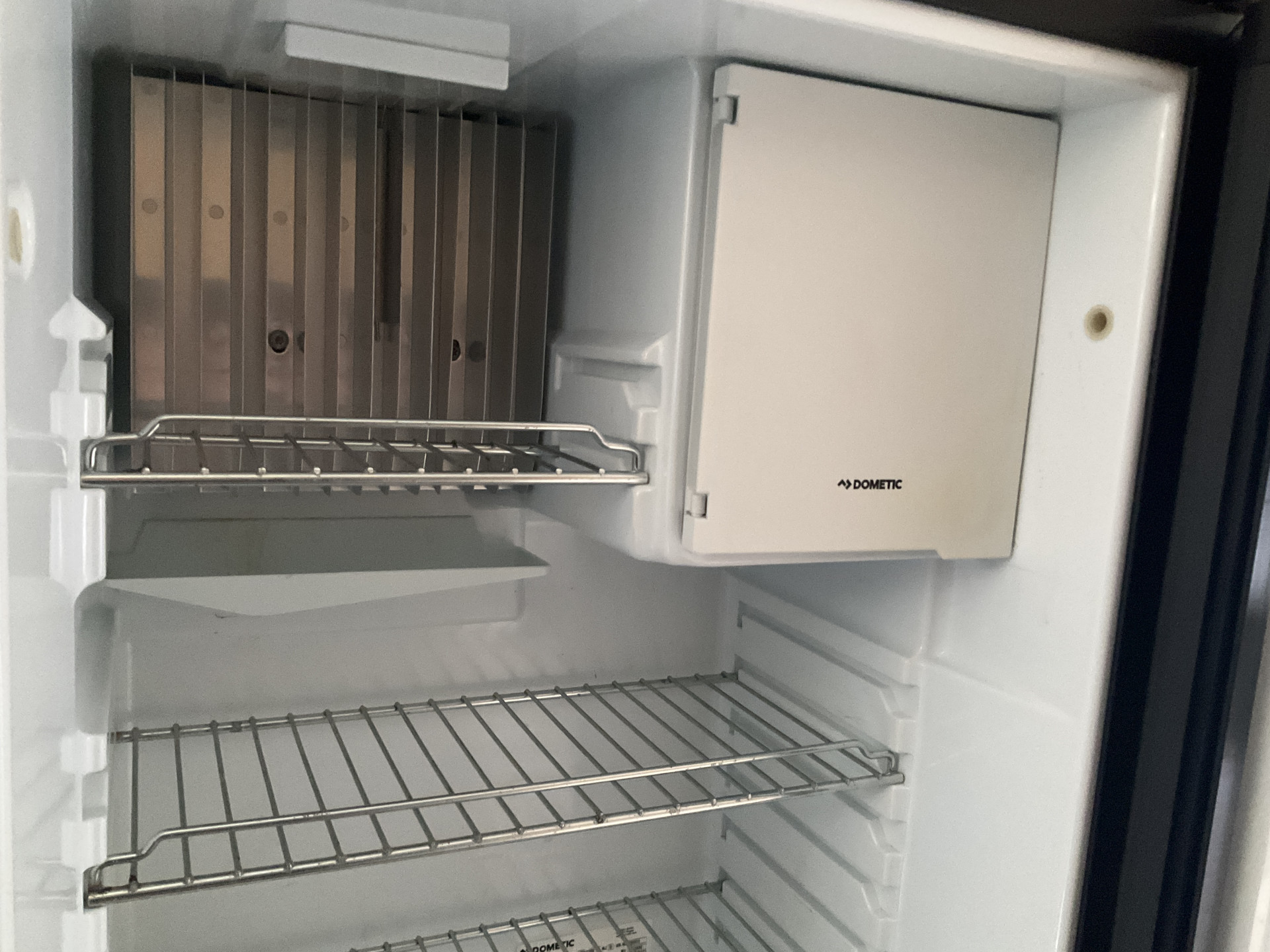 Hoofdafbeelding Knaus R07