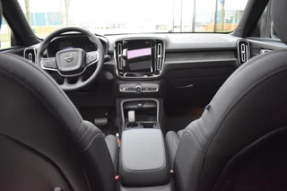Volvo EX40 Volvo EX40 Extended Range Ultra 252pk/82kWh | 20'' | Trekhaak | Getint Glas - afbeelding nr 14