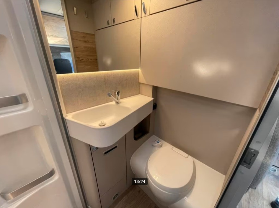 Hoofdafbeelding Hymer Exsis-i