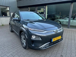 Hyundai Kona 64 KWH LEER/NAV/XEN/CARPLAY