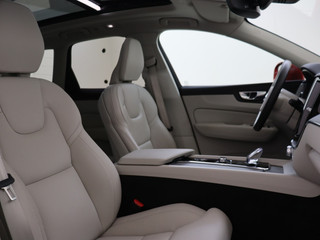Volvo XC60 Volvo XC60 T6 AWD Plus Bright | Trekhaak | Panoramadak | Stoelventilatie | - afbeelding nr 14