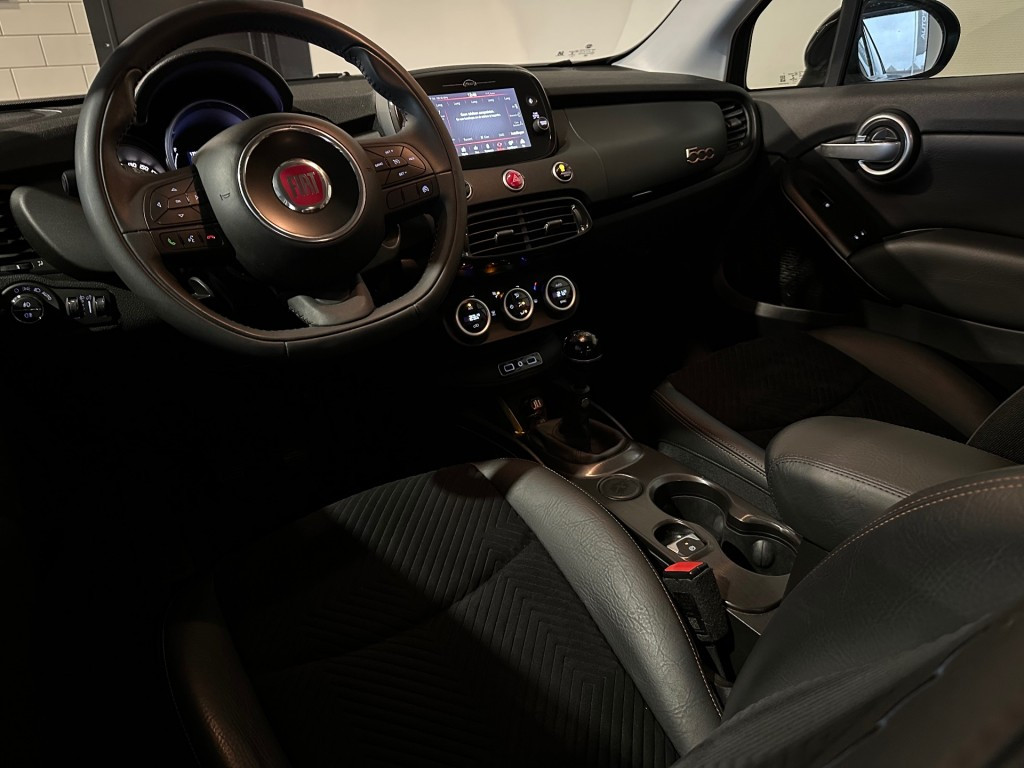 Hoofdafbeelding Fiat 500X