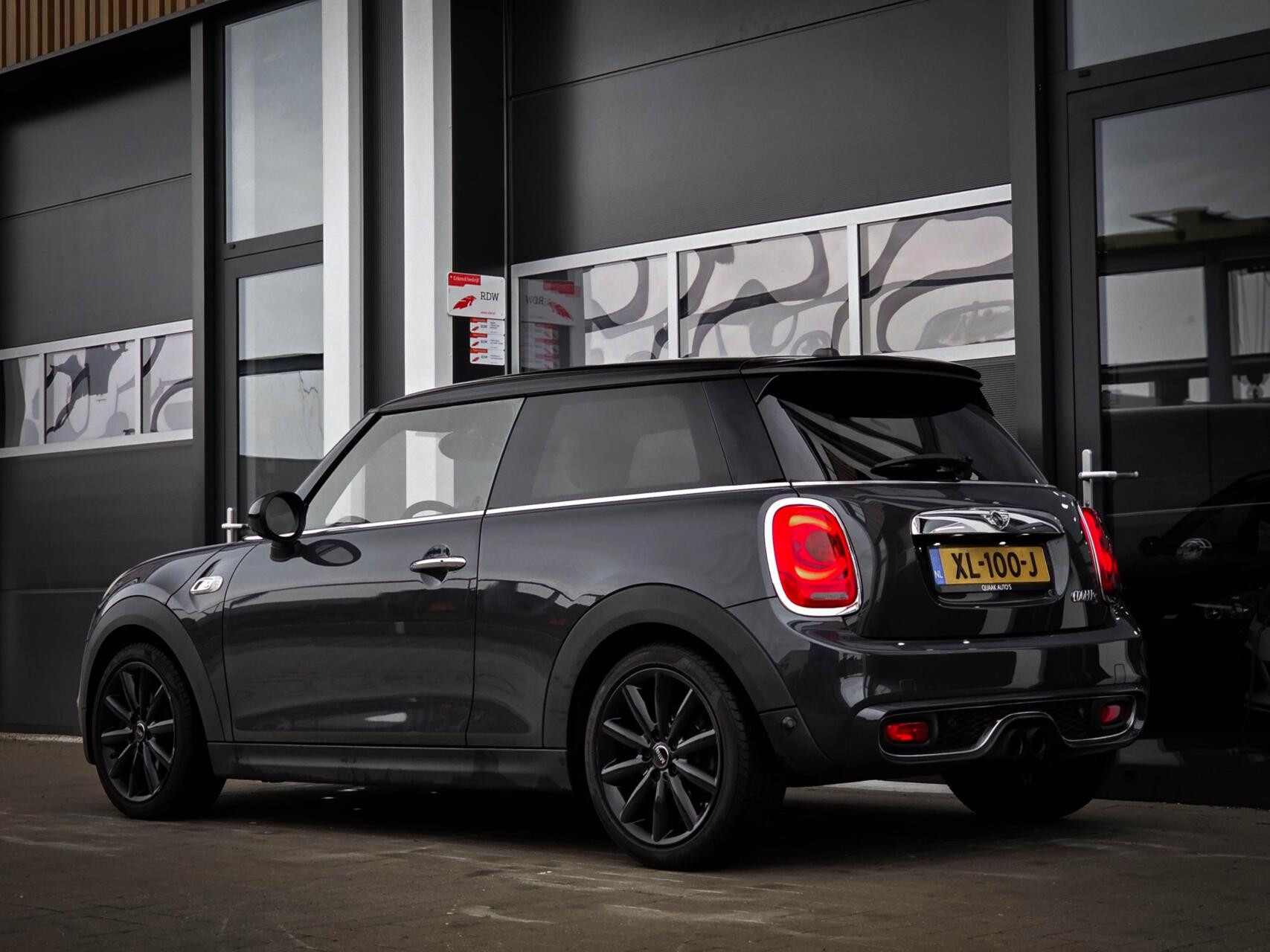 Hoofdafbeelding MINI Cooper S